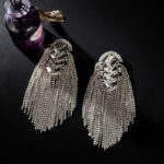 epaulettes