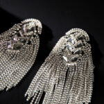 epaulettes